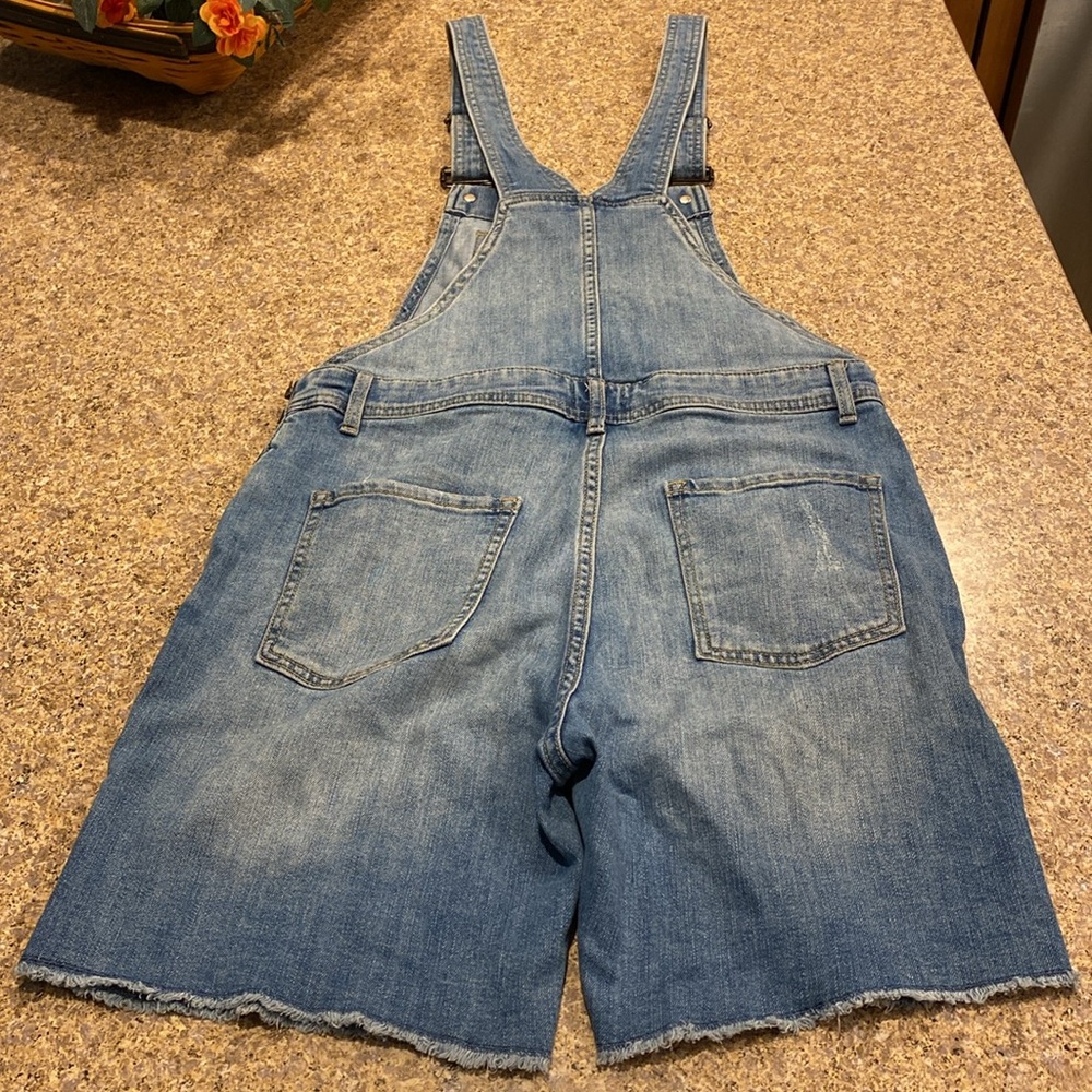 Gap Shortall Blue Jean Bib Overall Shorts Denim XS FLAWS Distressed - Picture 10 of 17